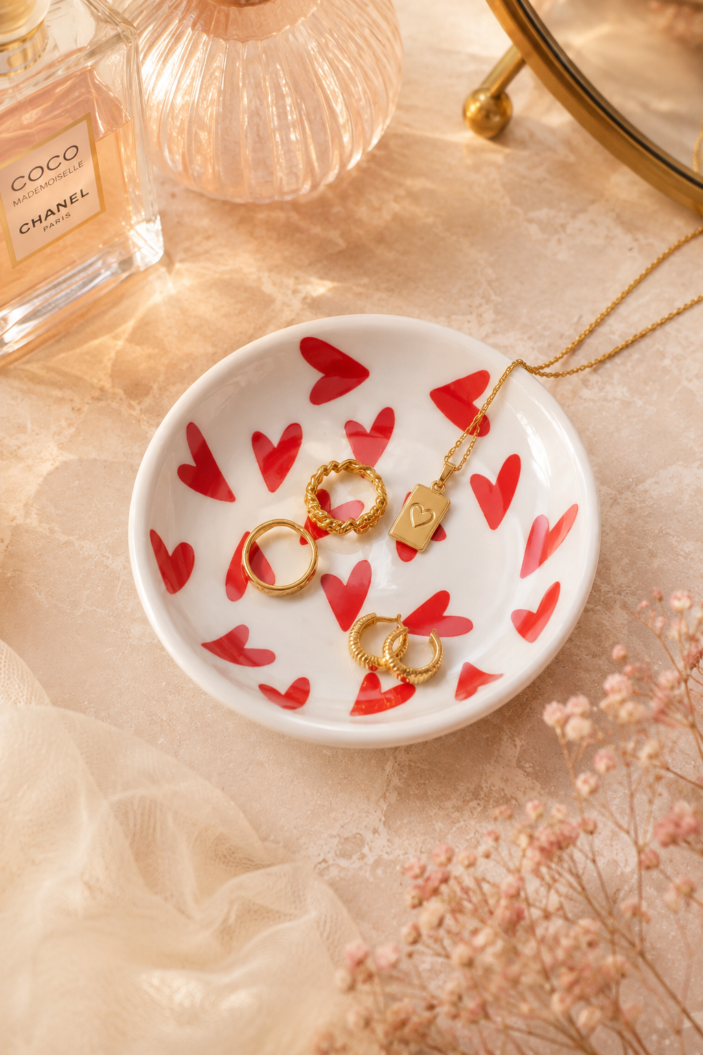 Love Hearts Keramisch Schaaltje – Wit Bordje met Rode Hartjes S002