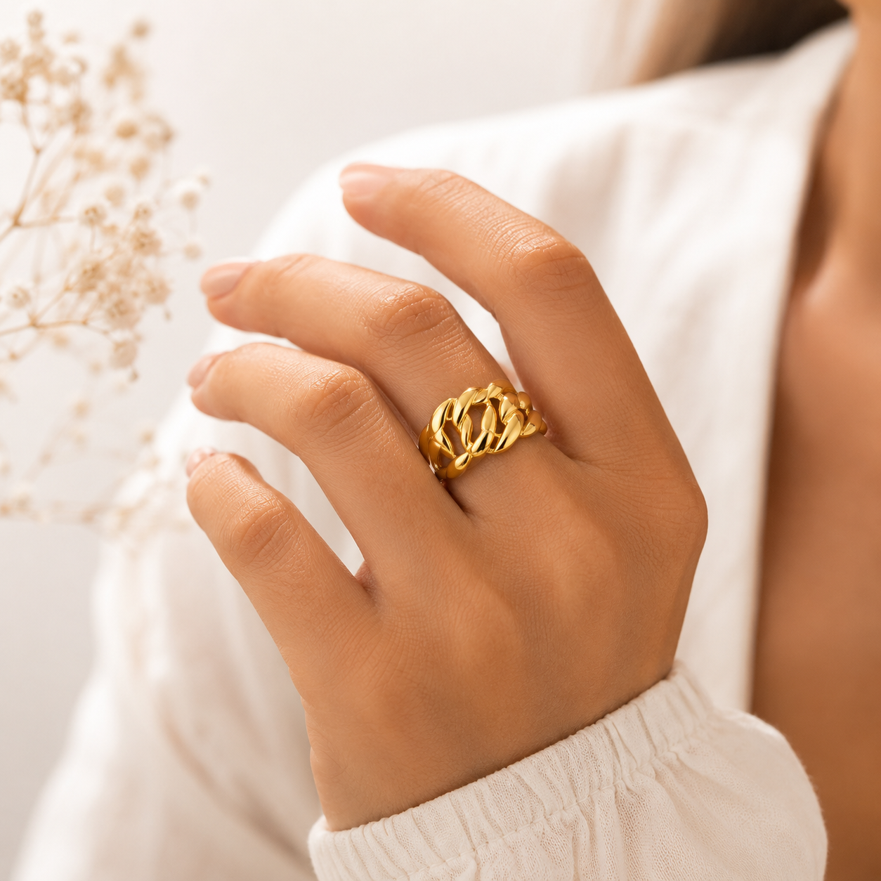 Golden Adjustable Ring R009