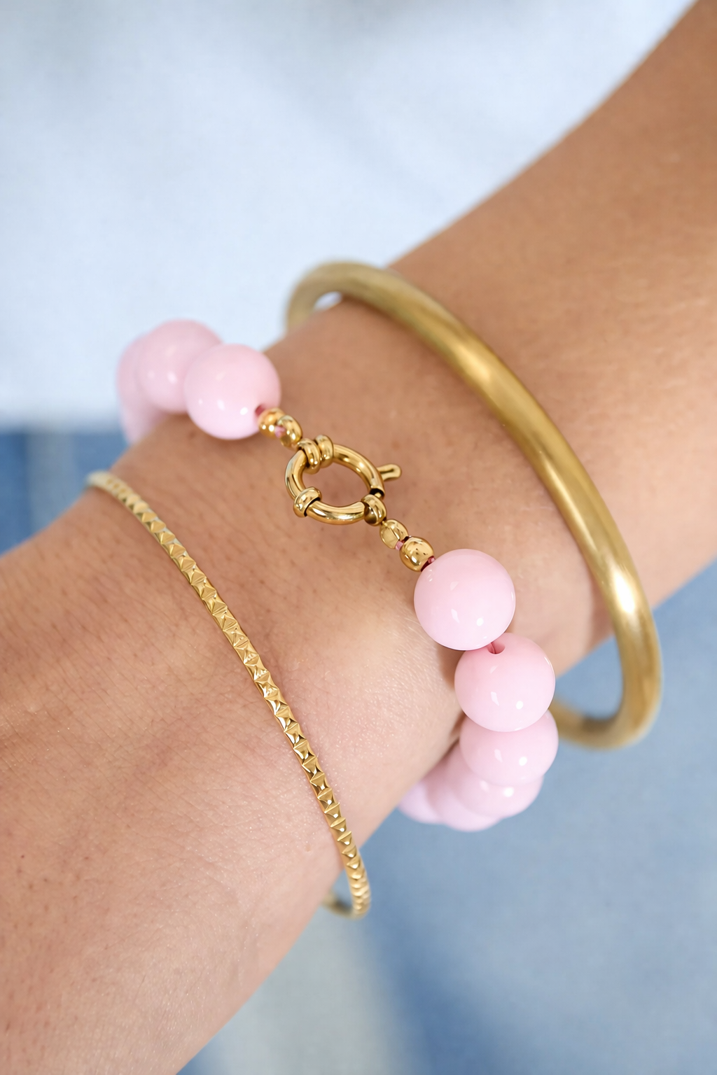 Kralenarmband licht roze K004