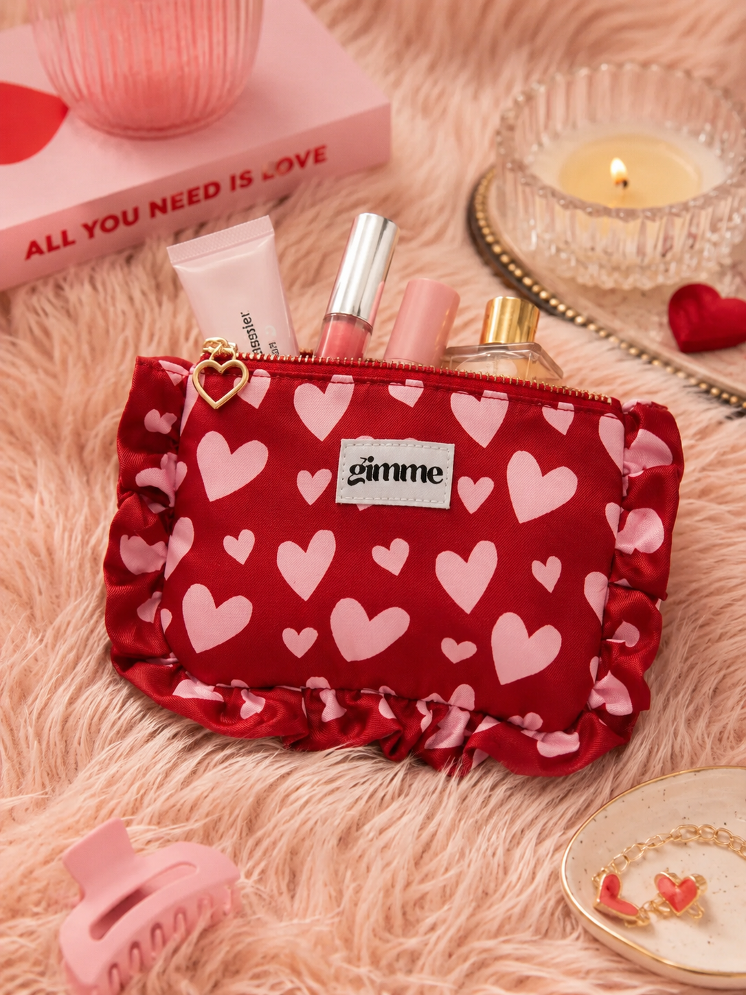 Heart Love Toilettas – Rode Make-up Tas met Hartjes & Ruffle Details M010