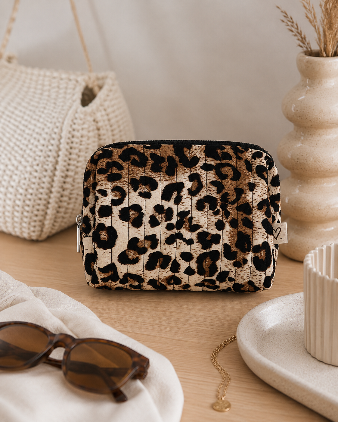 Leopard Beige Chic – Elegante Mini Accessoire M017